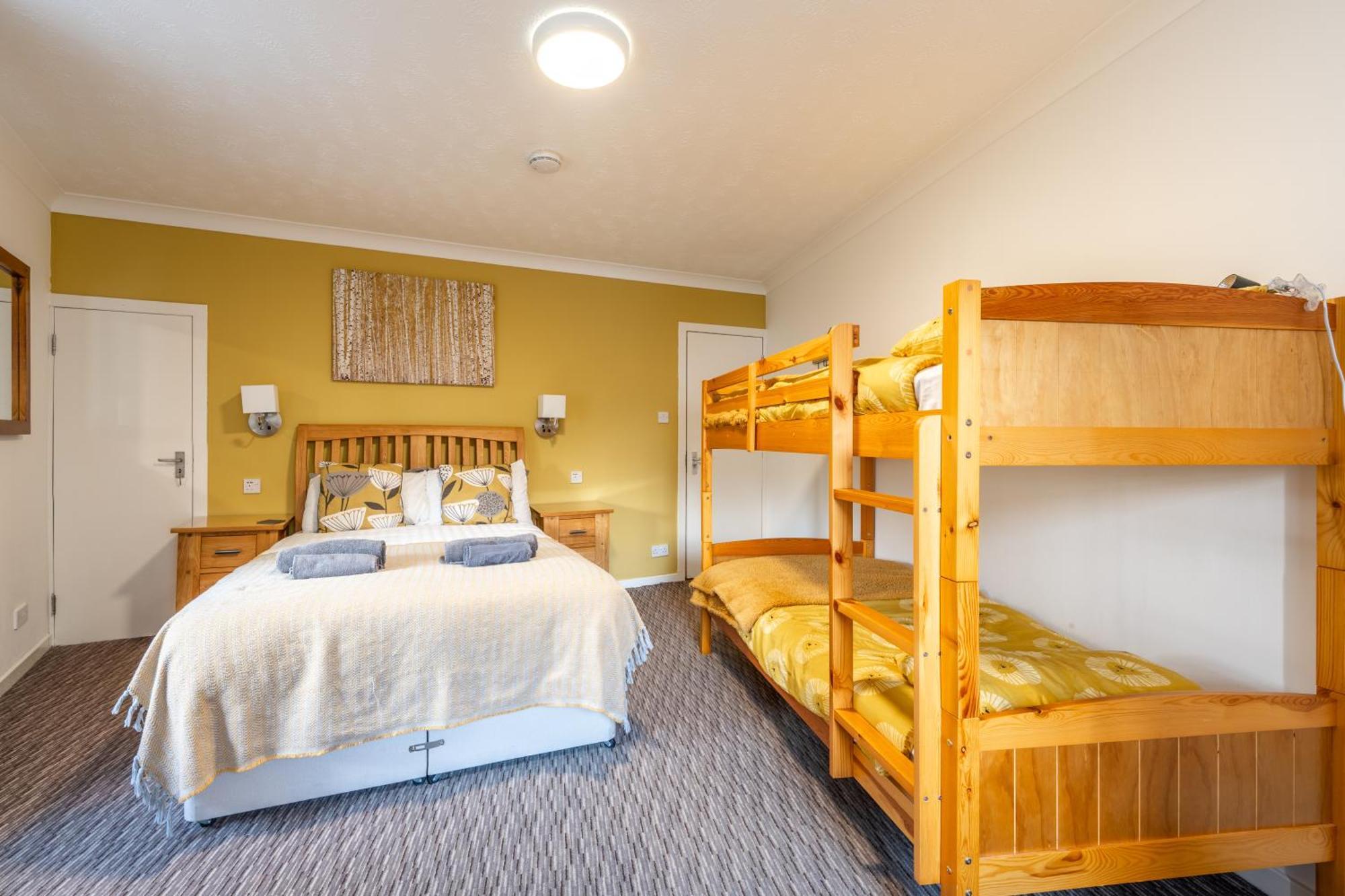 Whinstone Holiday Home In Falkland - Sleeps 8 Exterior foto