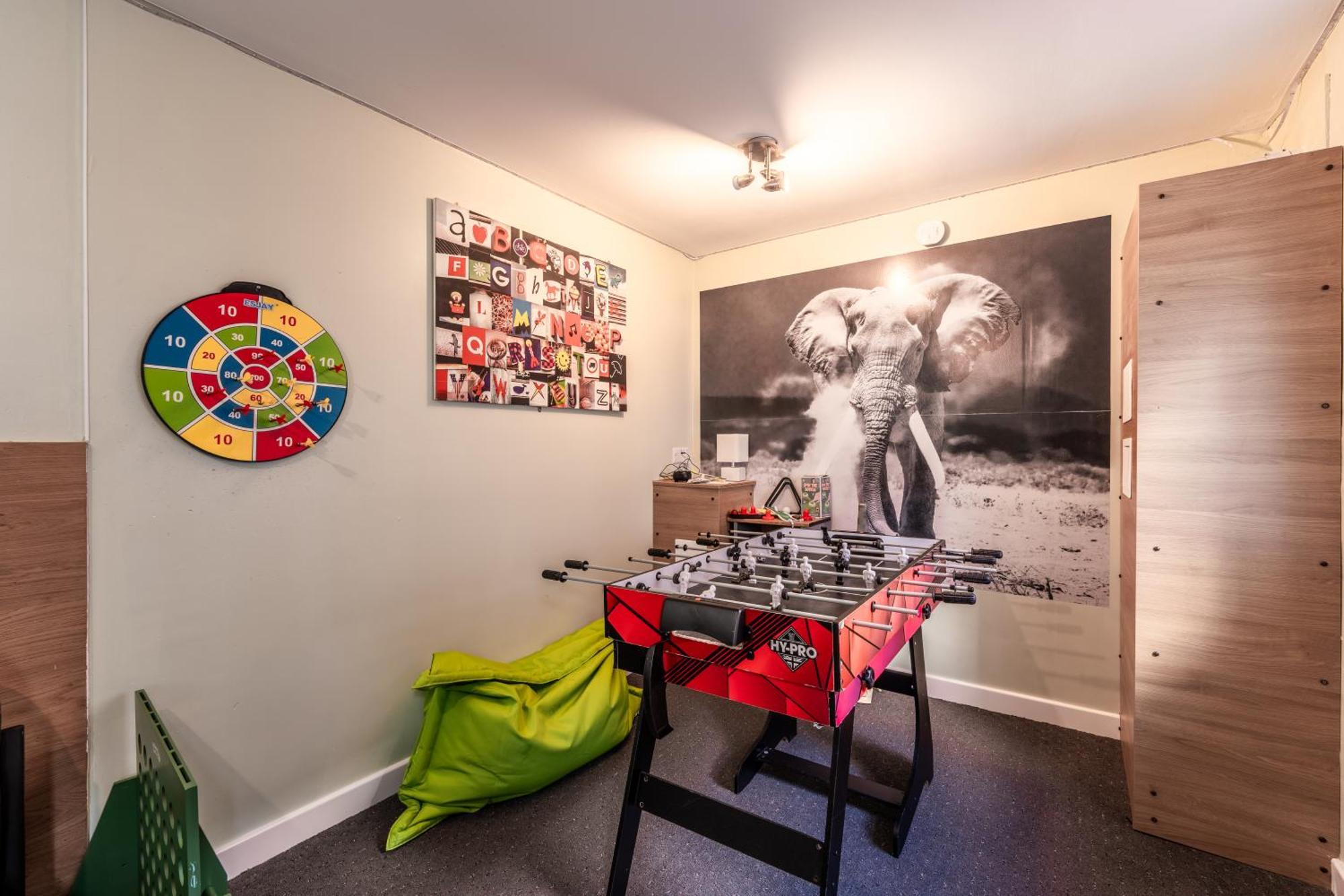 Whinstone Holiday Home In Falkland - Sleeps 8 Exterior foto